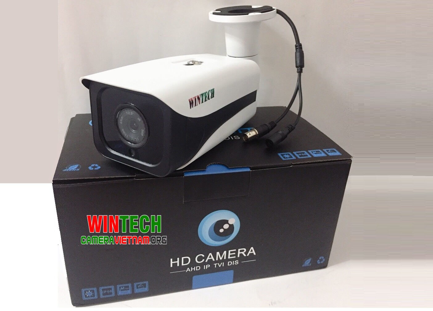 Camera WinTech AHD-801Q độ phân giải 4.0MP